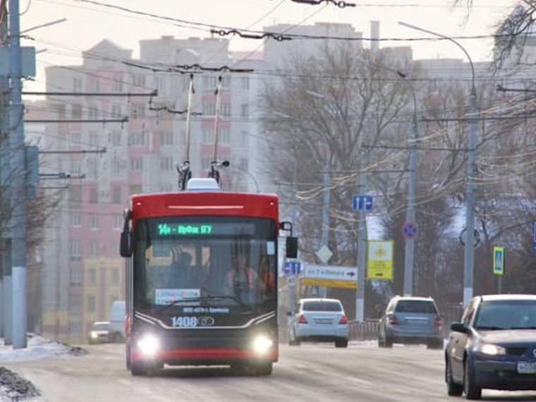 В период с 22 по 29 сентября 2023 года проводится социологический опрос, в ходе которого жителям городских агломераций предлагается оценить качество обслуживания на пассажирском транспорте. В период с 22 по 29 сентября 2023 года проводится социологический опрос, в ходе которого жителям городских агломераций предлагается оценить качество обслуживания на пассажирском транспорте.